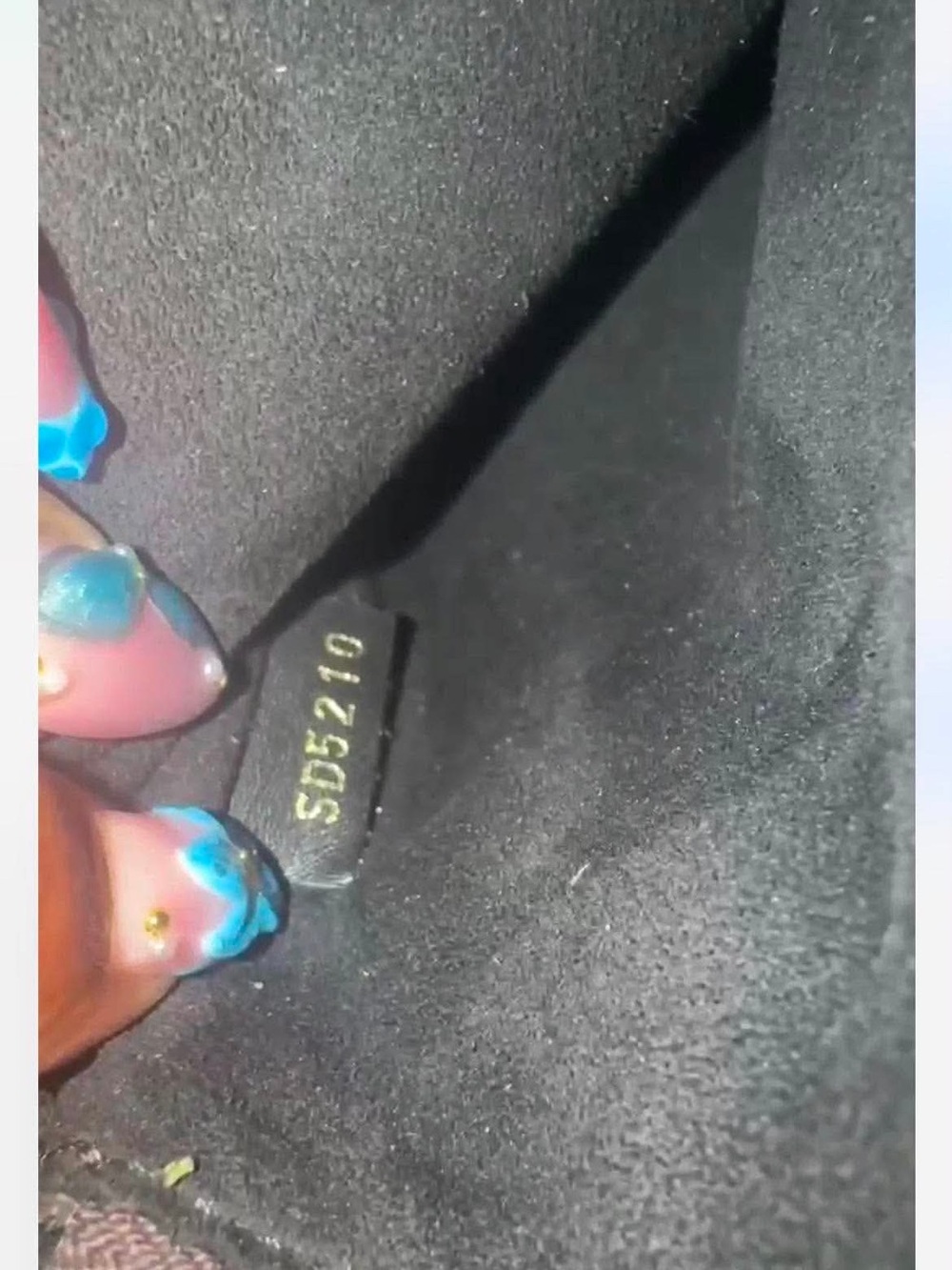 LV Monogram Neonoe Bucket Bag - Picture 6 of 6